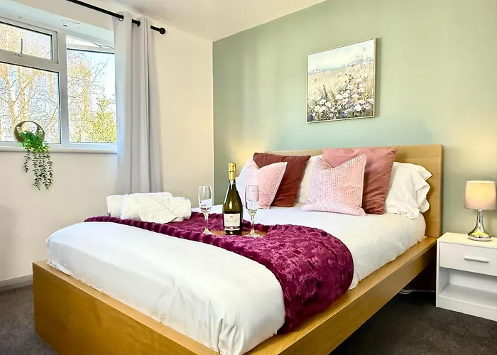 Horizon Villa, 3-Bedroom House, Free Parking\'S, Prime Location With Private Garden